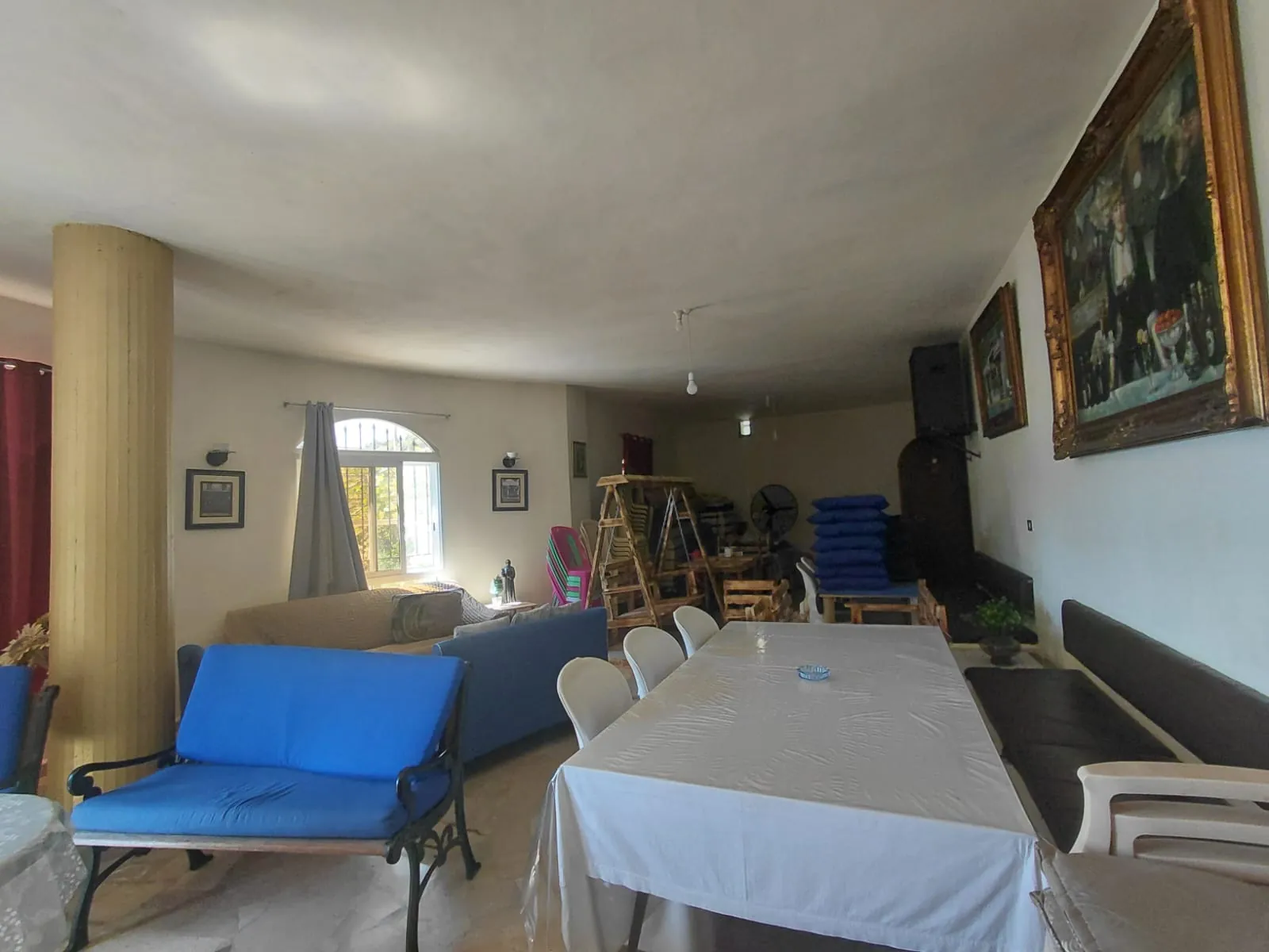 Restaurant for Rent In Annaya