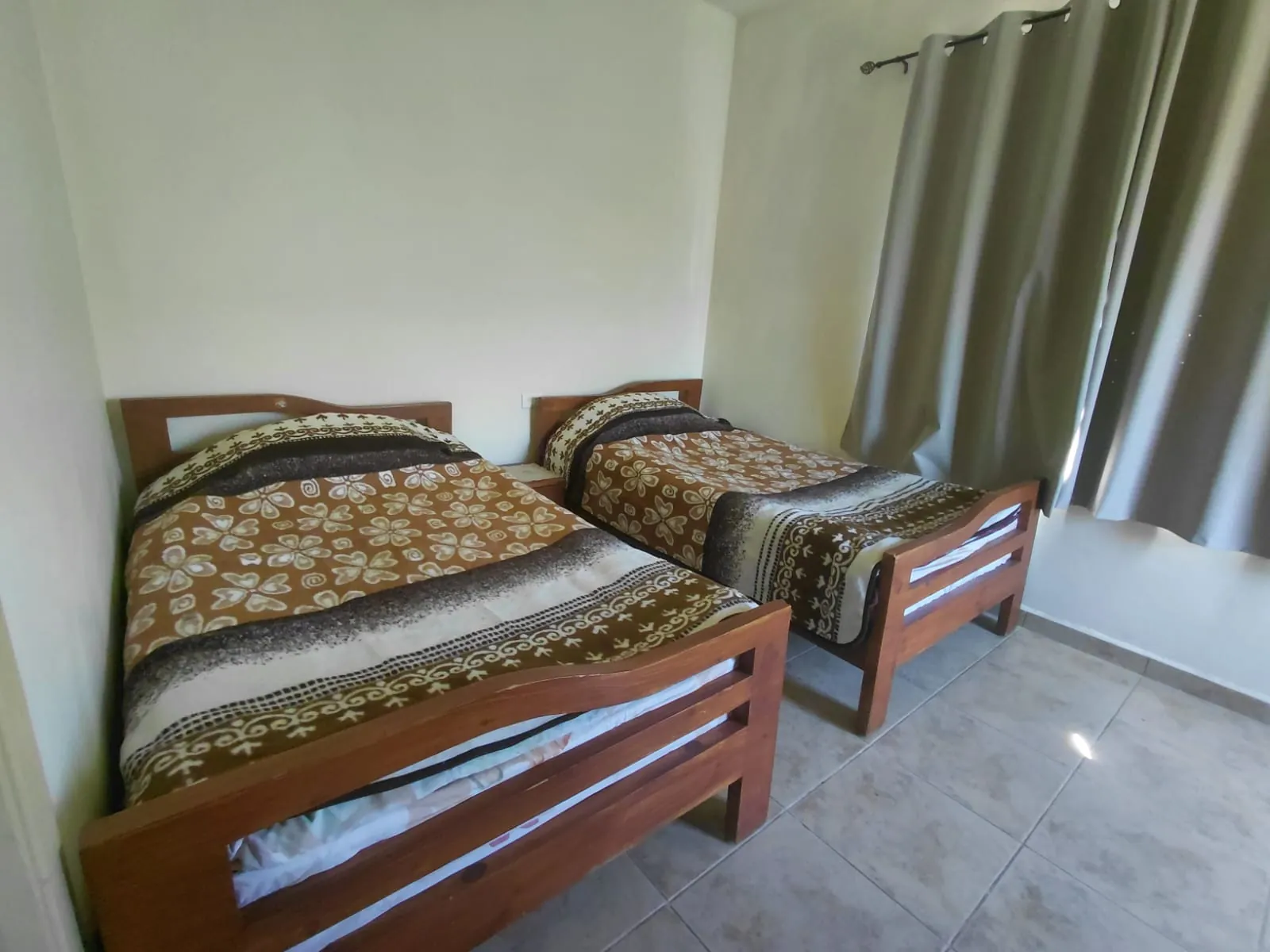 Chalet for Rent In Annaya — الصورة 4
