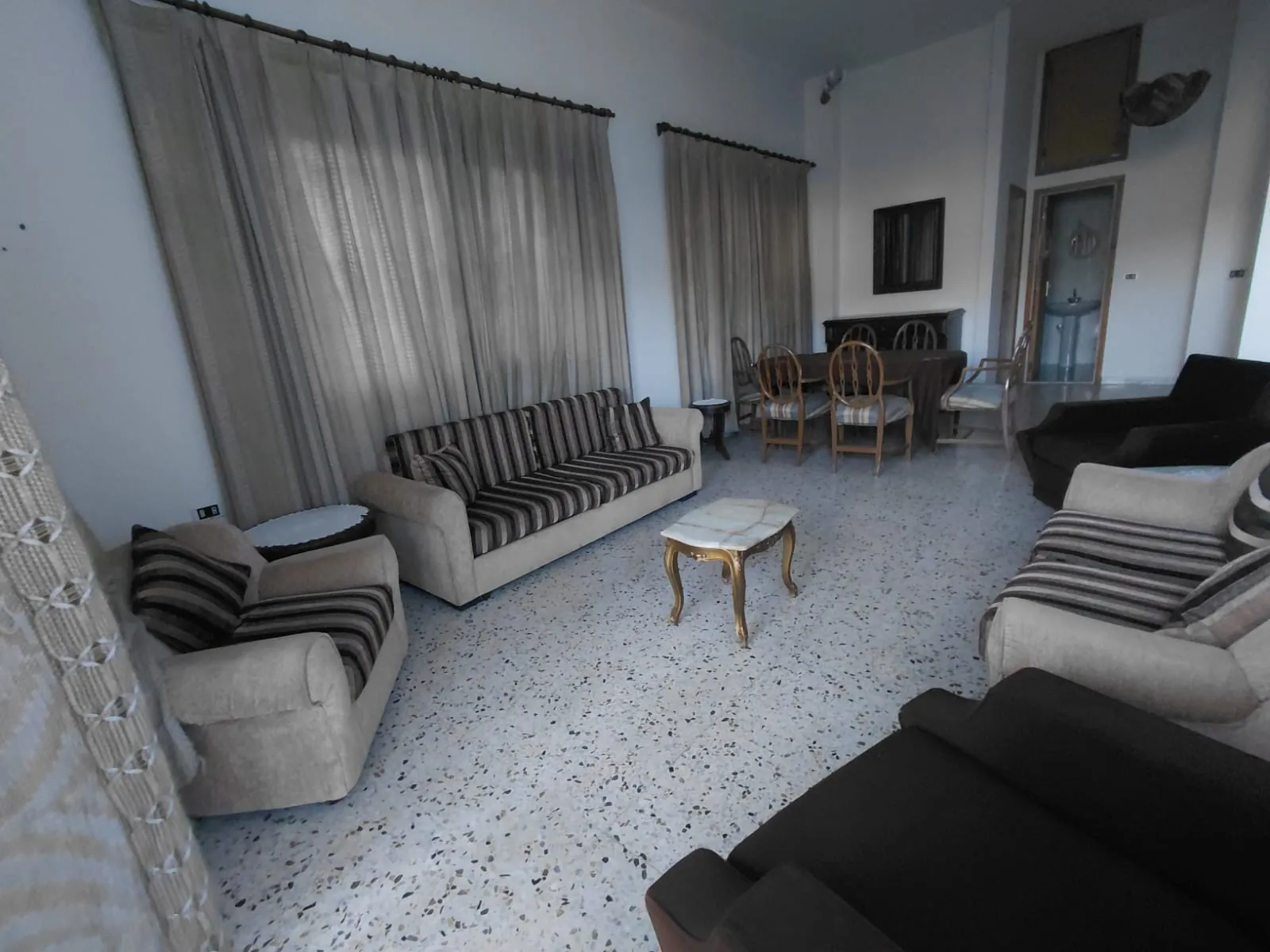 Apartment for Rent In Ehmej — الصورة 2