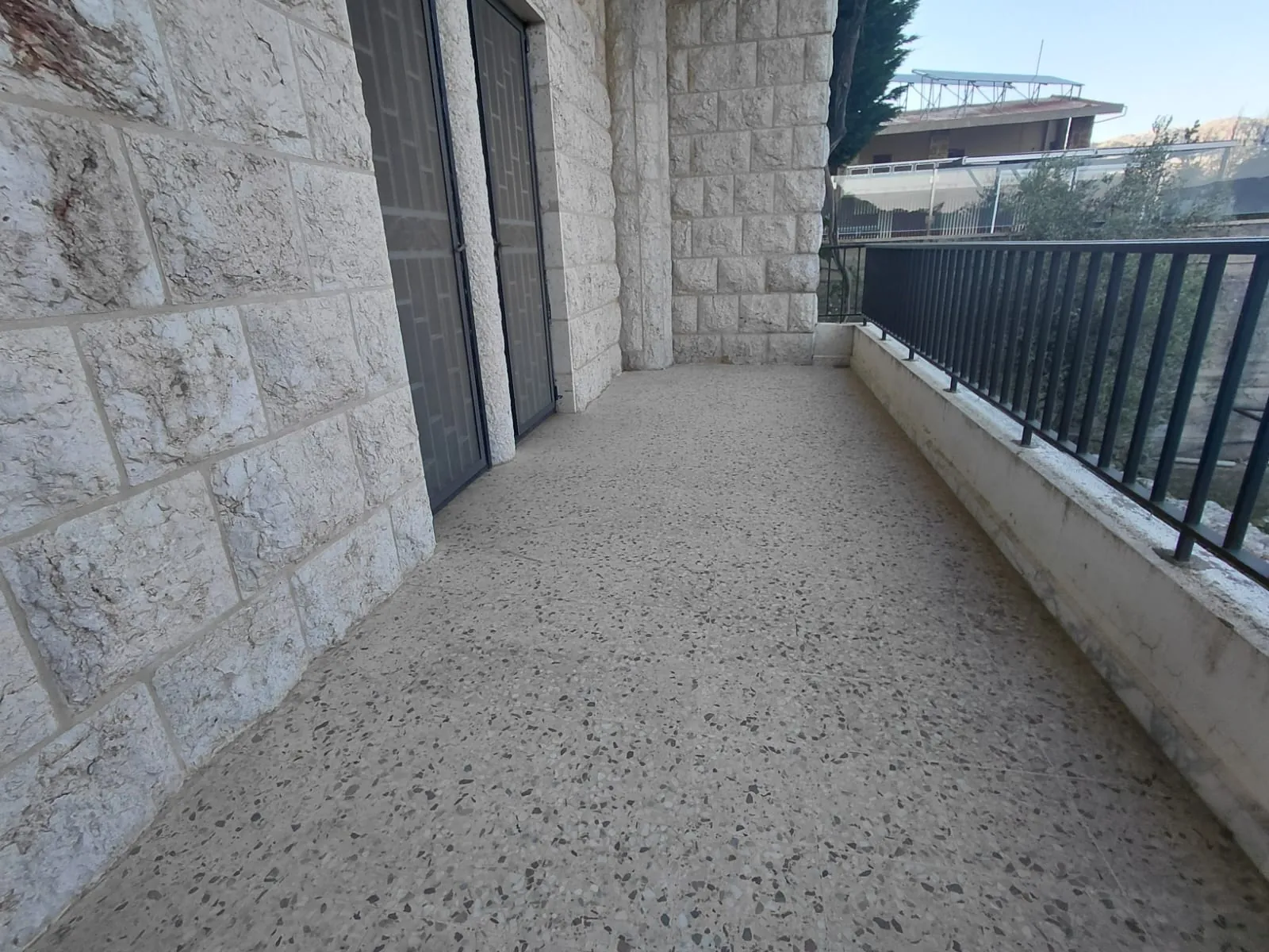 Apartment for Rent In Ehmej — الصورة 5