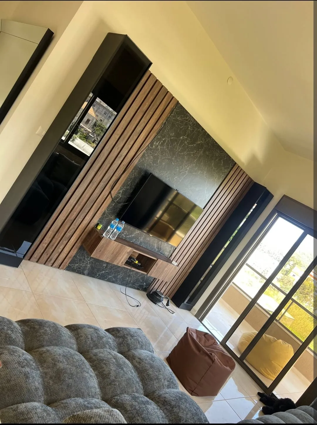 Apartment for Rent in Batroun