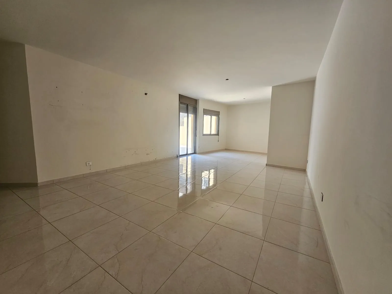 Apartment for Sale in Adonis