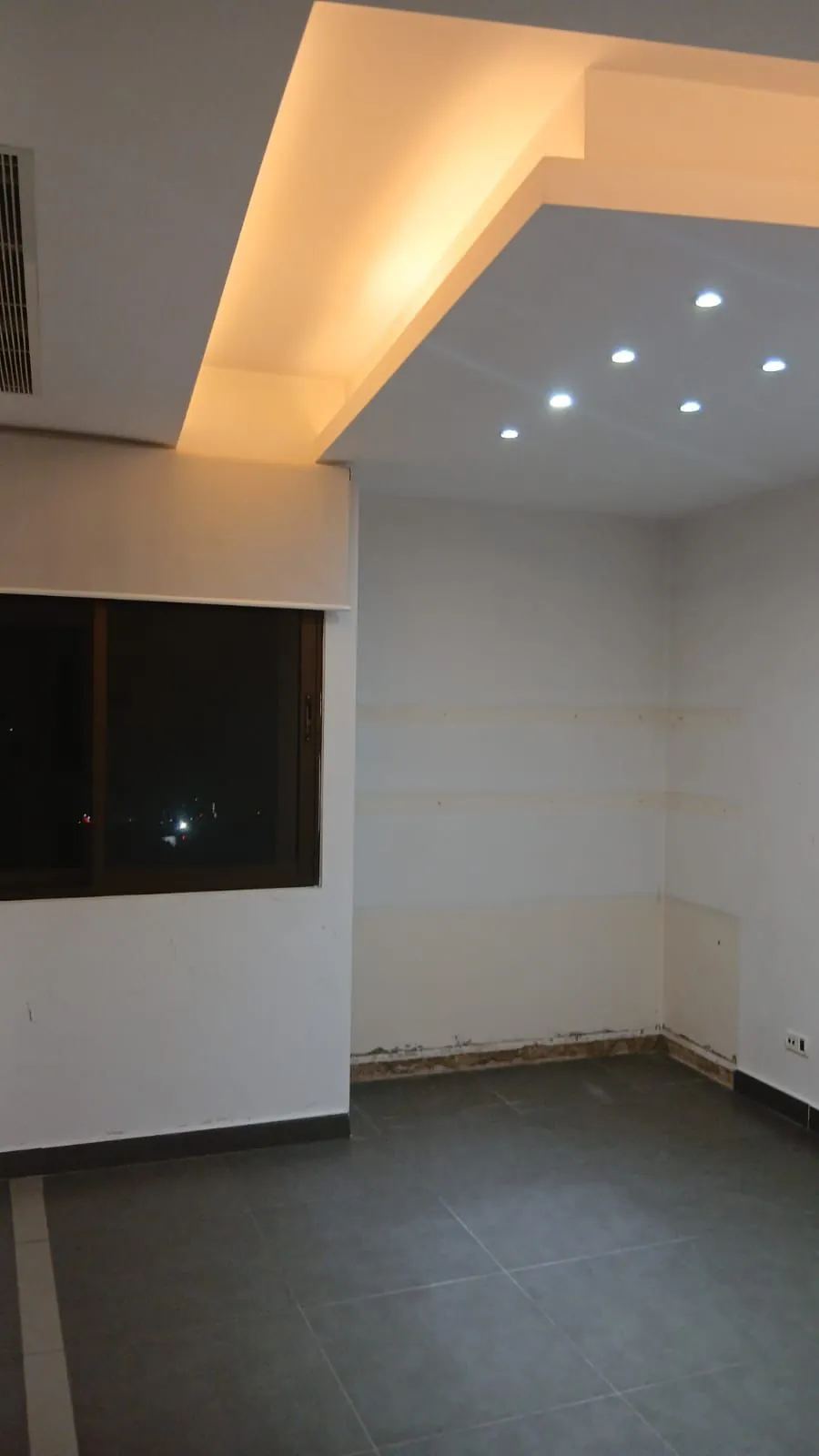 Office for Rent in Antelias — الصورة 1