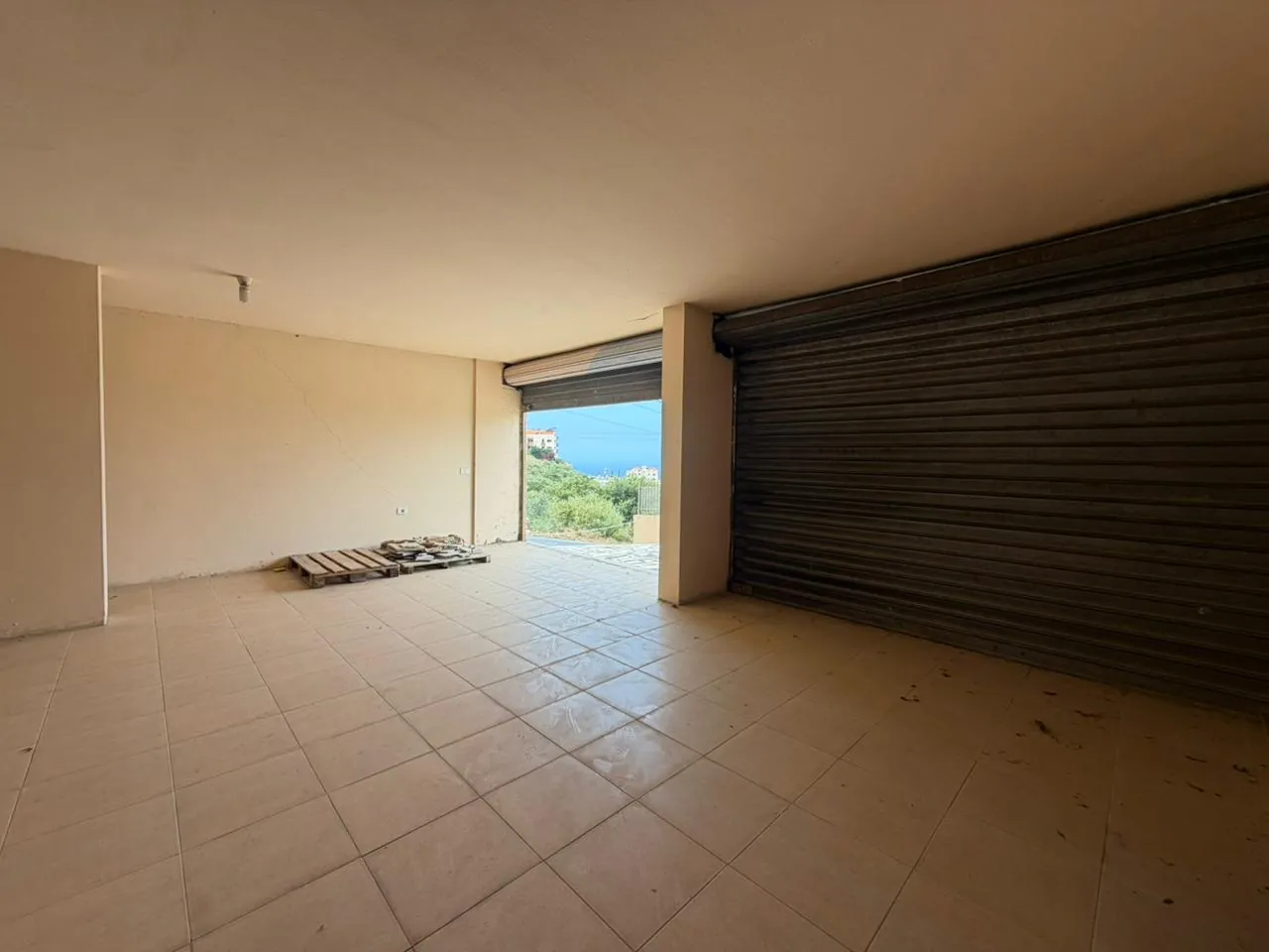 Shop for Rent In Blat — الصورة 2