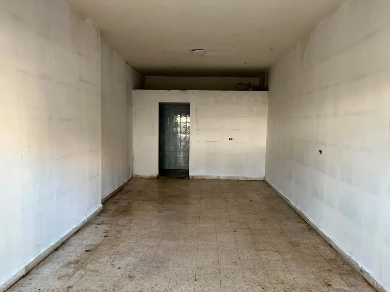 Shop for Rent In Blat — الصورة 2