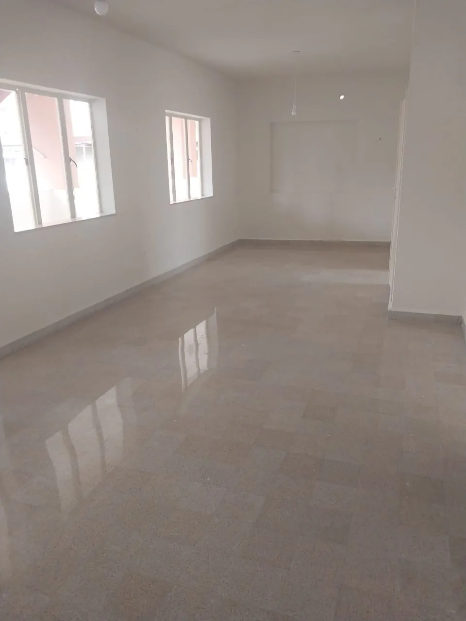 Apartment for Rent in Achrafieh — الصورة 2