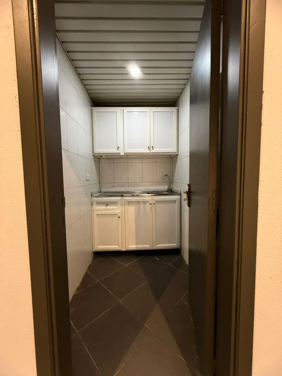 Office for Rent in Zalka — الصورة 4