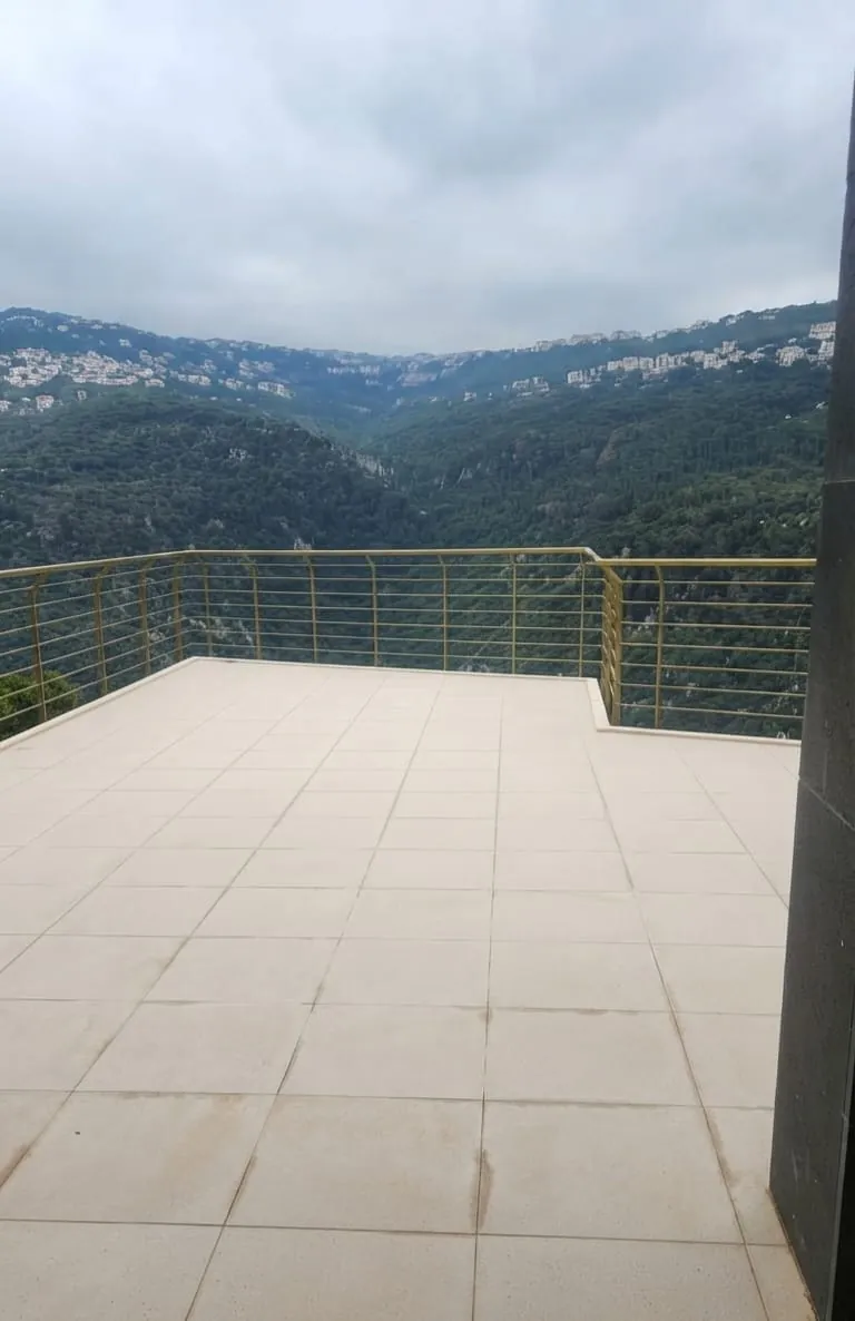 Triplex for Sale in Monteverde — photo 2