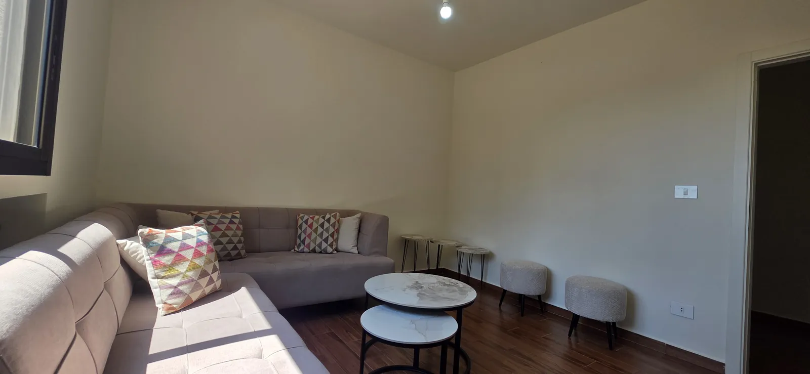 Fully Furnished Apartment for Rent in Mazraat Yachouh — الصورة 4