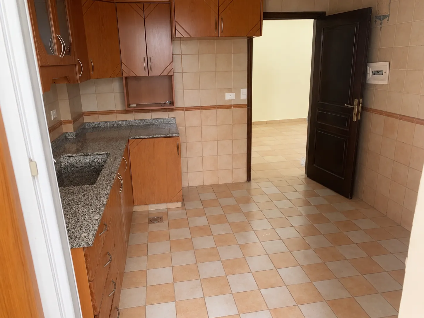 Apartment for Sale in Safra — photo 2