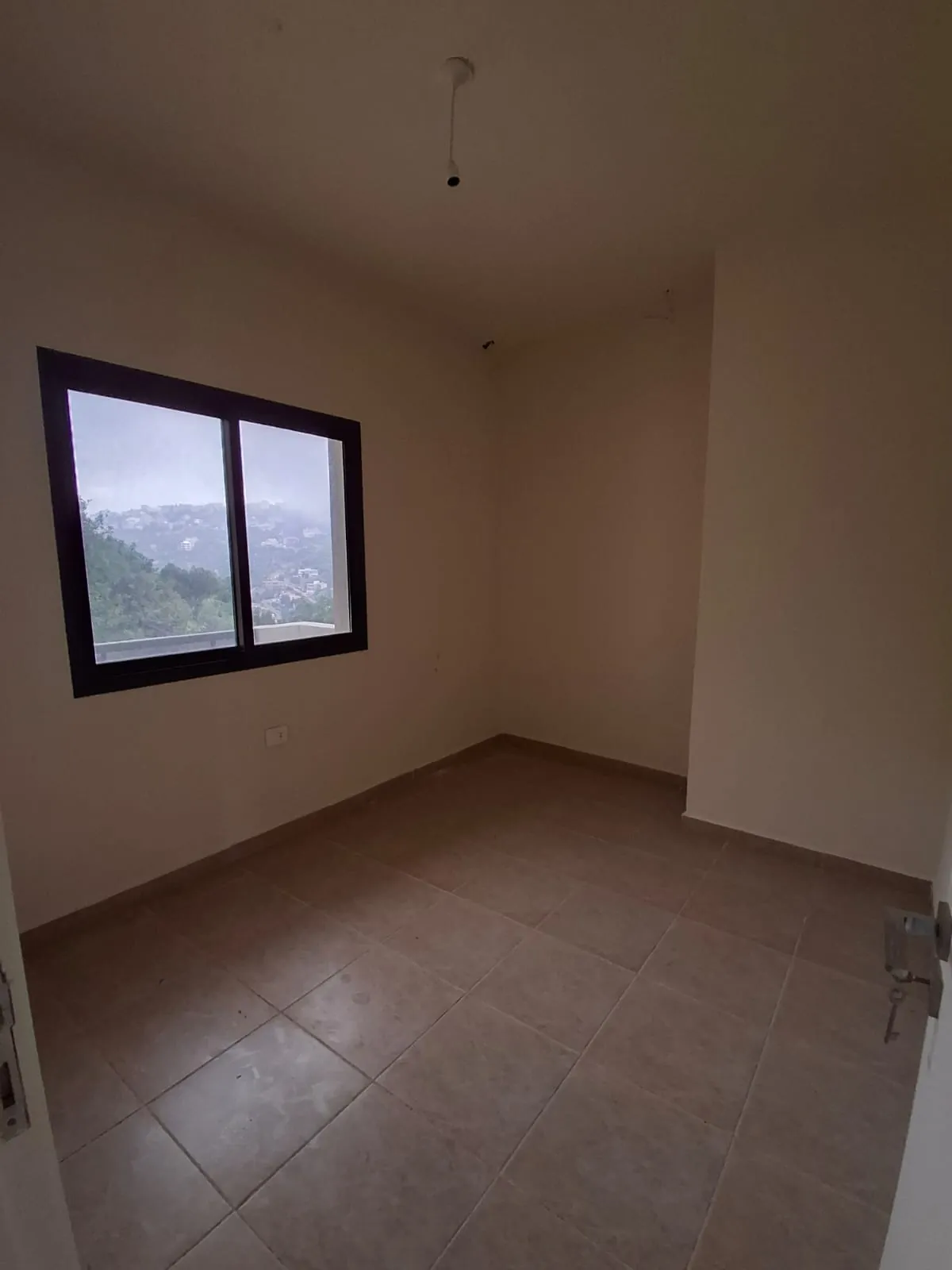 Duplex Apartment for Sale In Achkout — الصورة 5