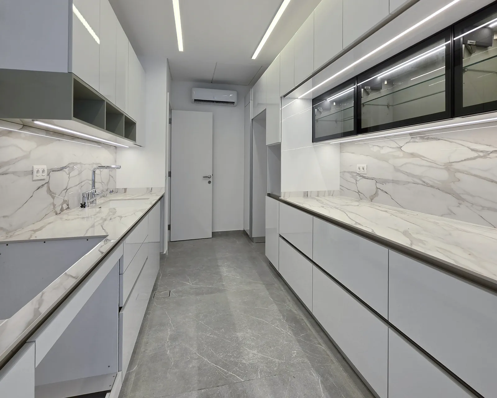 Flat for Rent in Achrafieh — الصورة 4