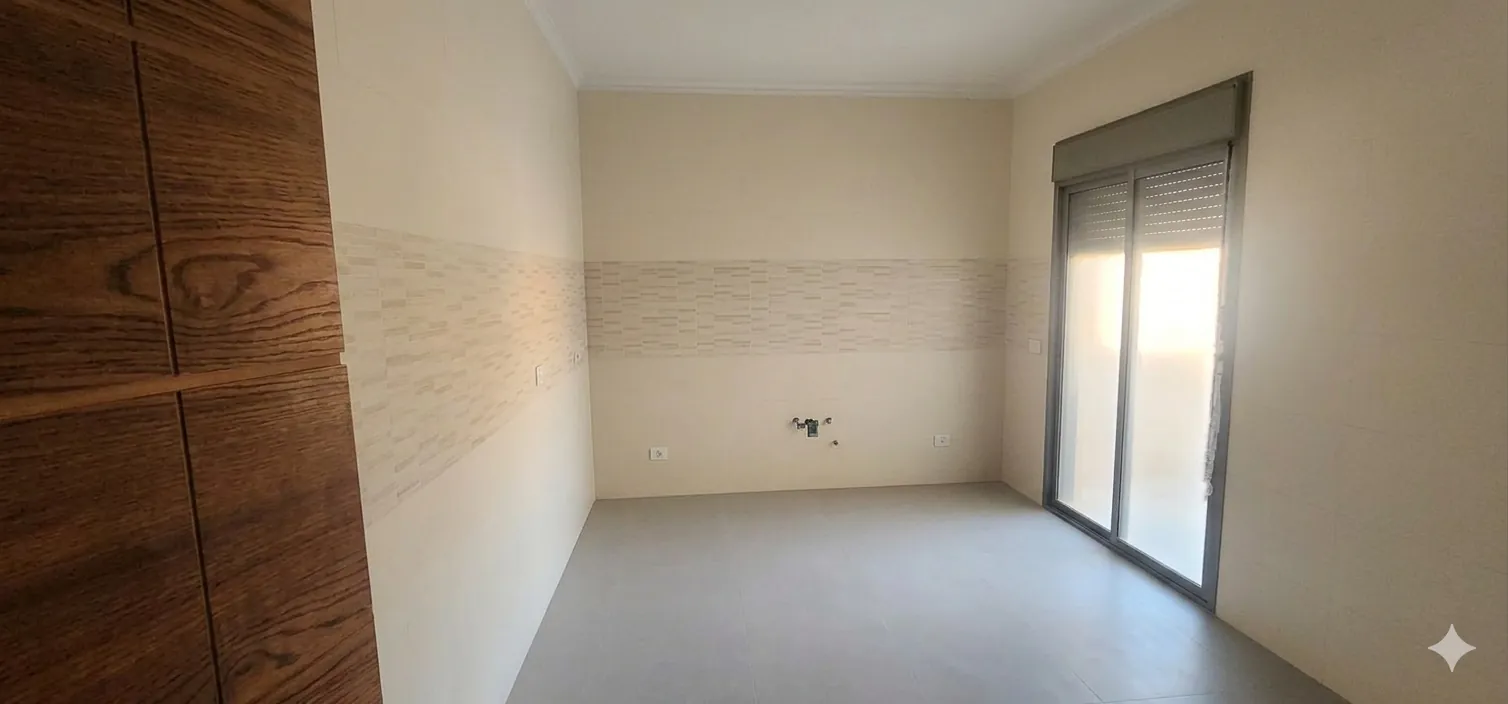 Apartment for Sale in Jdeideh — photo 4