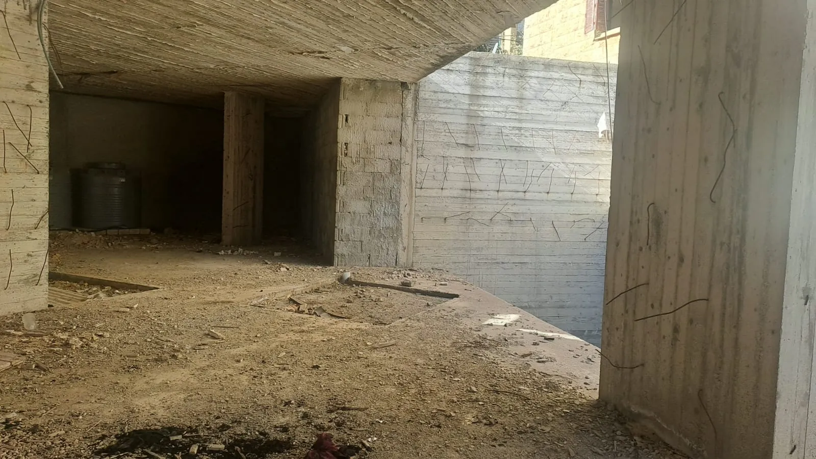 Building for Sale in Douar — photo 4