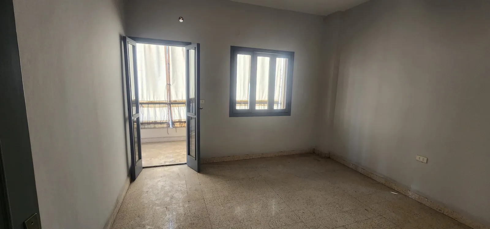 Apartment for Sale at Baouchrieh / Dekweneh — photo 3