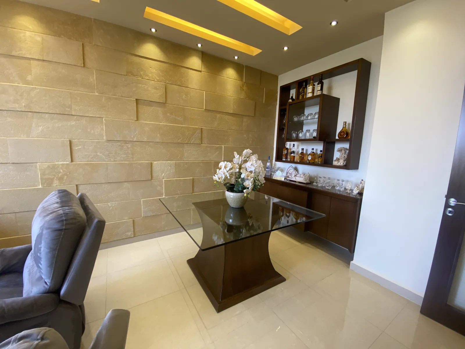 Apartment for Sale In Hboub