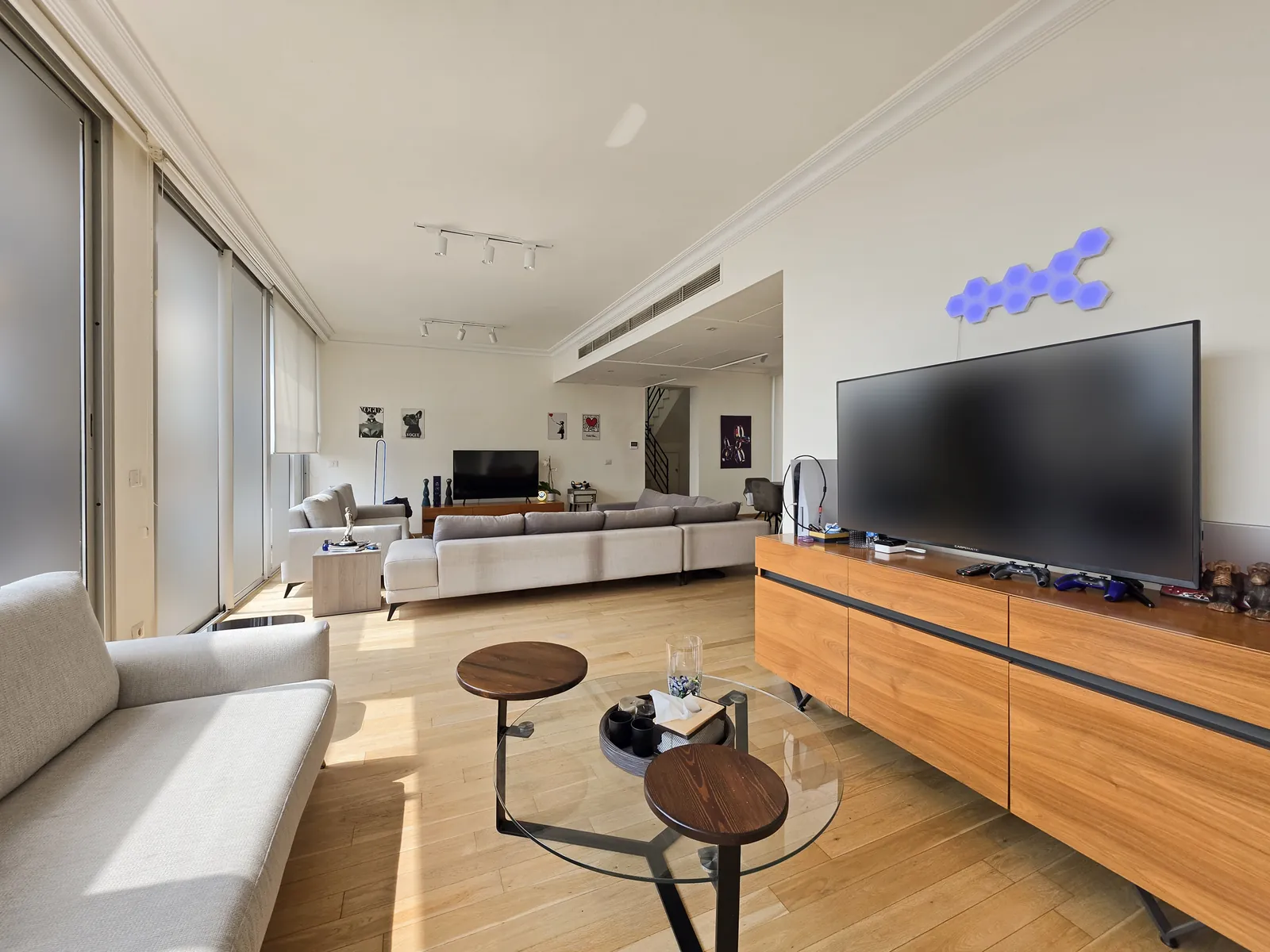 Flat for Sale in Achrafieh — photo 2