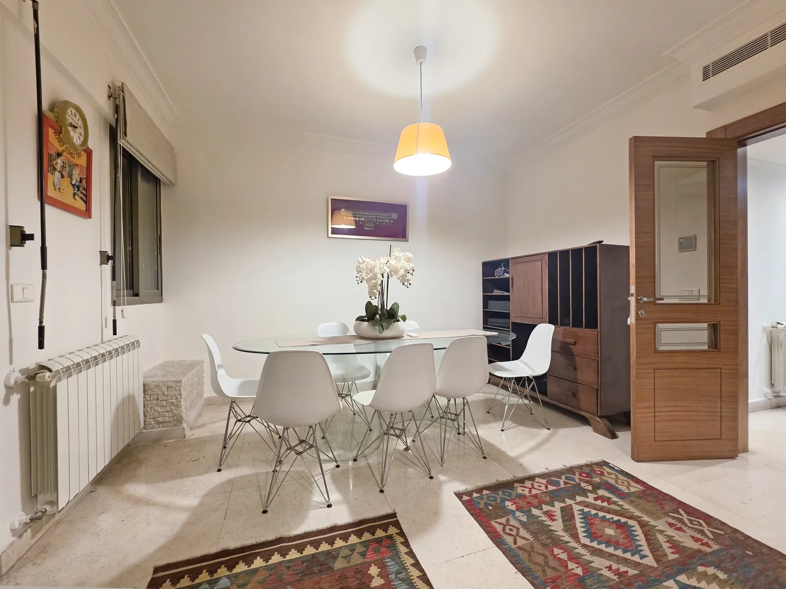 Flat for Rent in Achrafieh — الصورة 2