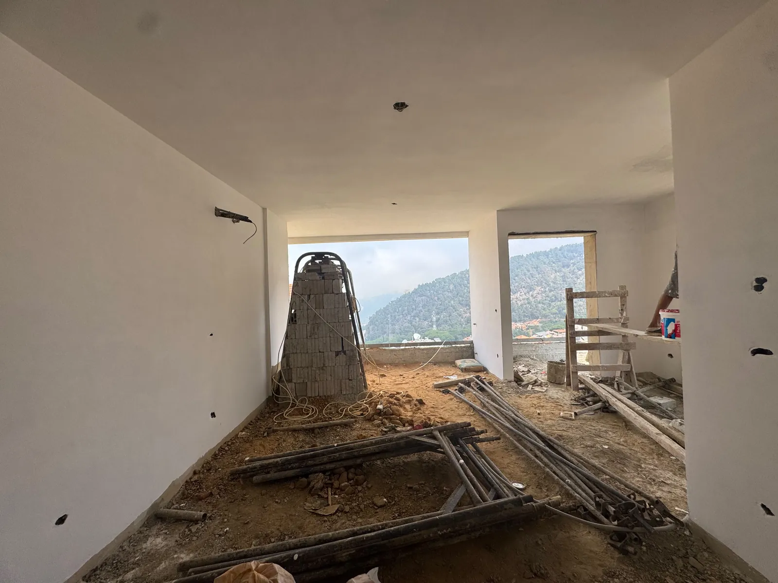 Apartment under construction for Sale in jouret el ballout — photo 3