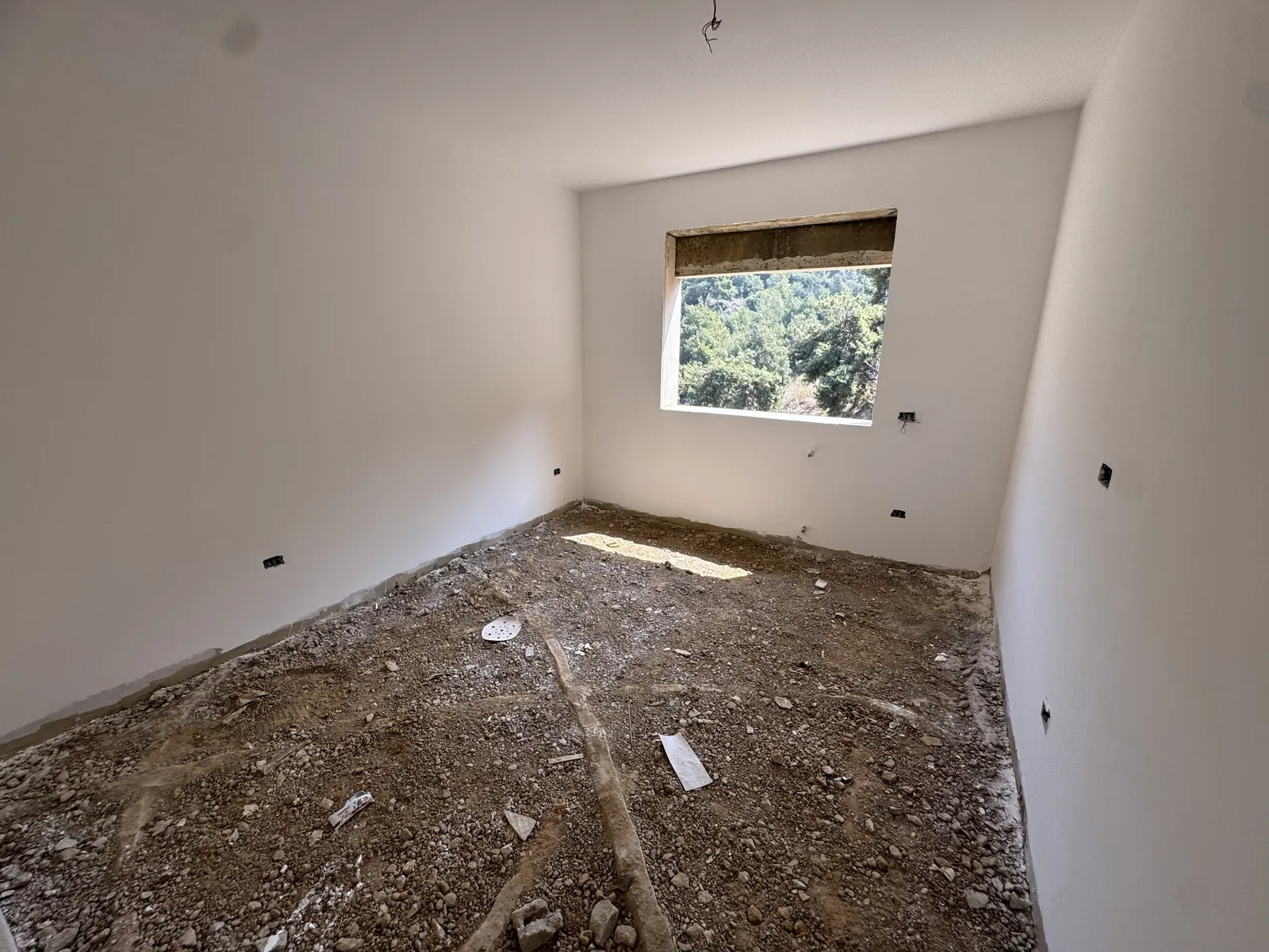 Apartment for Sale in Tilal Ain Saadeh — photo 2