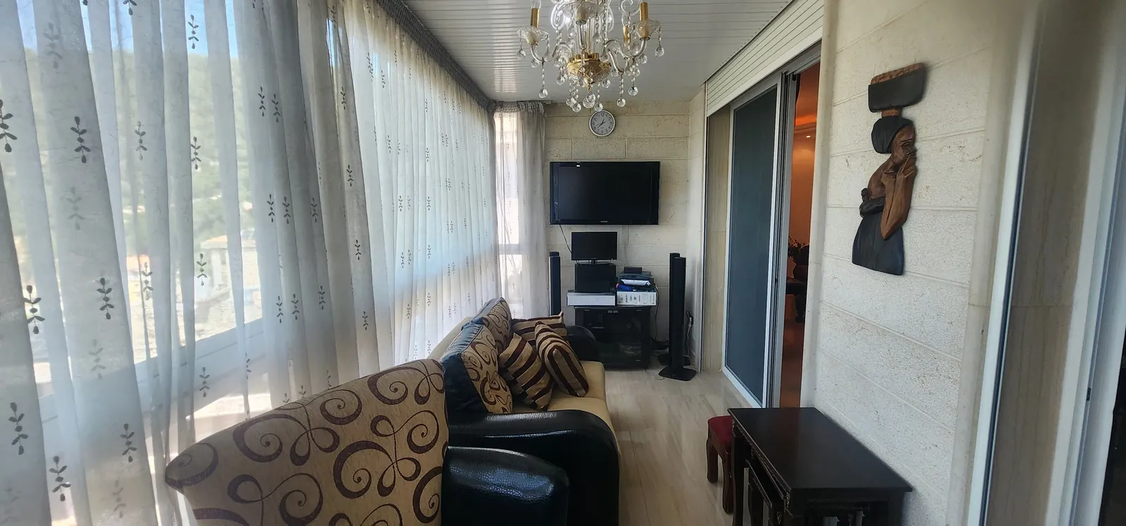 Apartment for Rent at Jouret el Ballout — الصورة 3