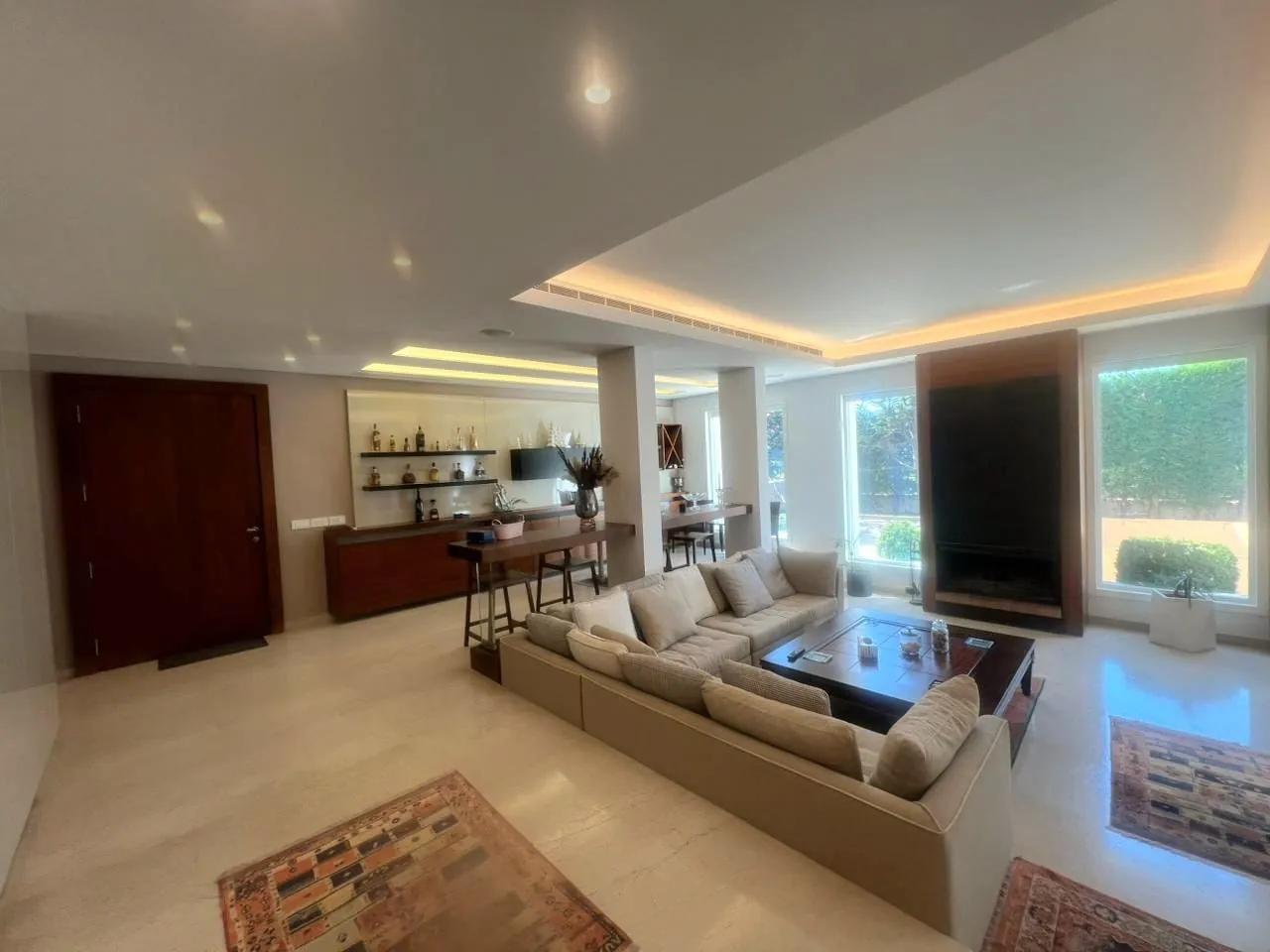 Villa for Sale In Hrajel