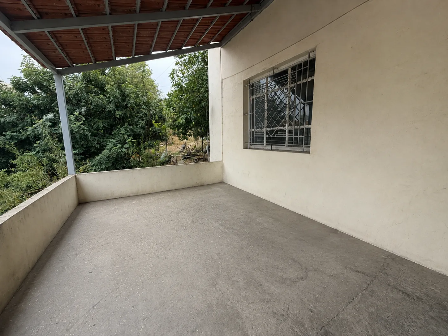 Shop for Rent In Mastita