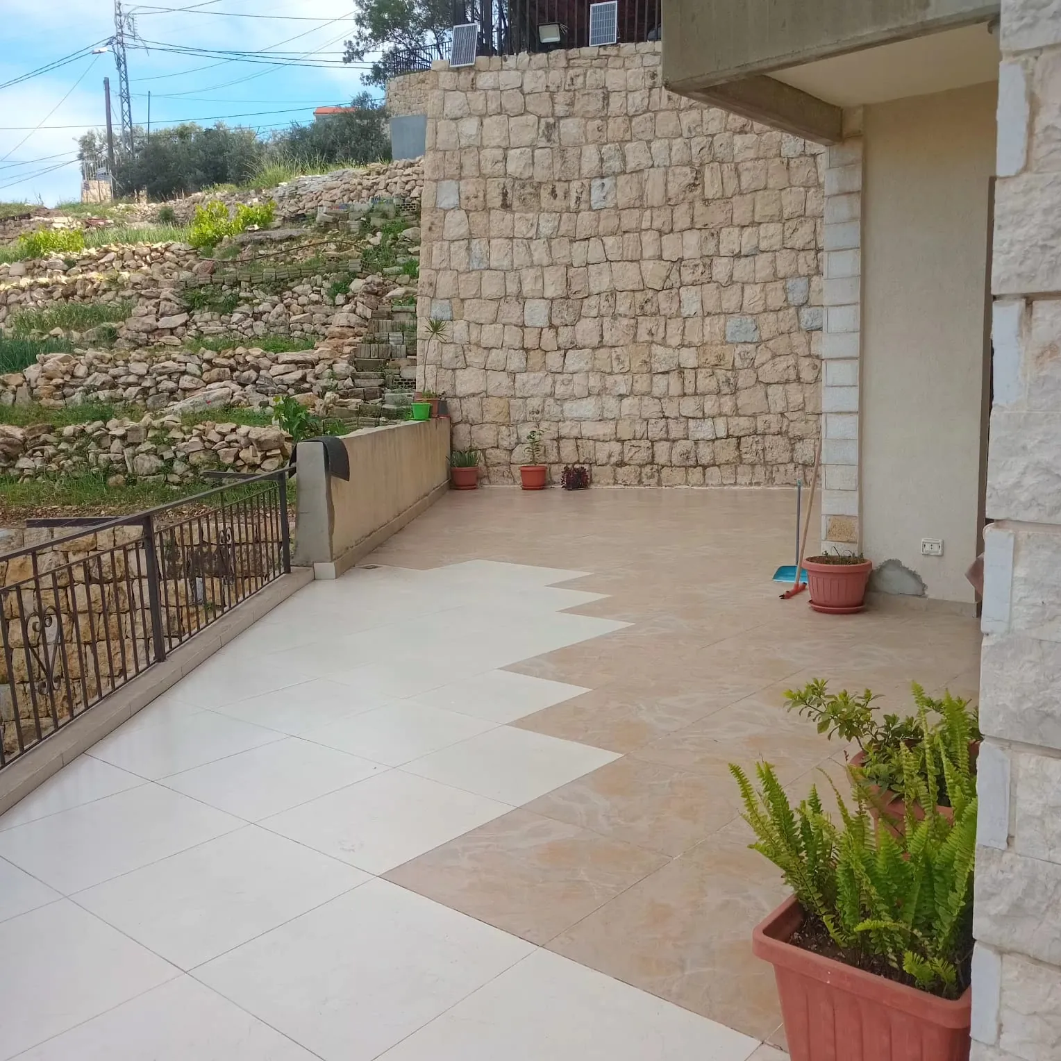 Apartment for Sale In Halat — الصورة 3