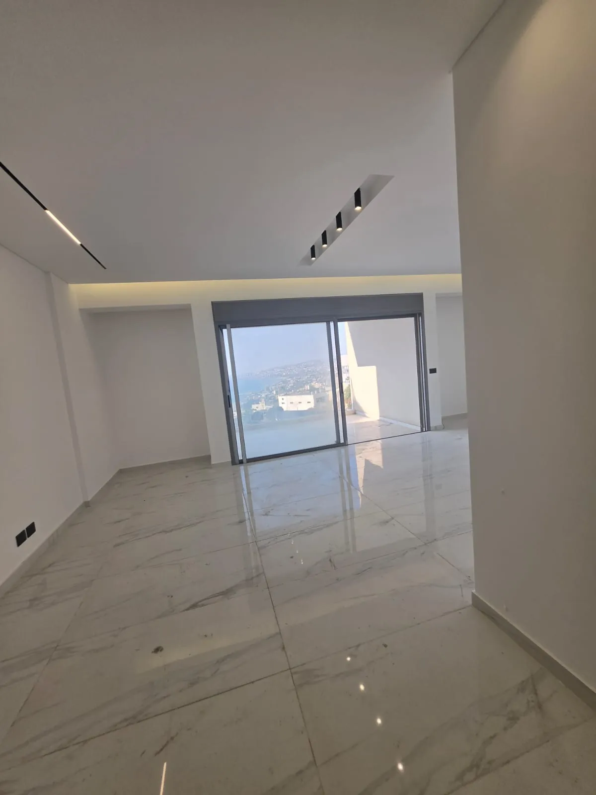Apartment for Sale In Halat — photo 3