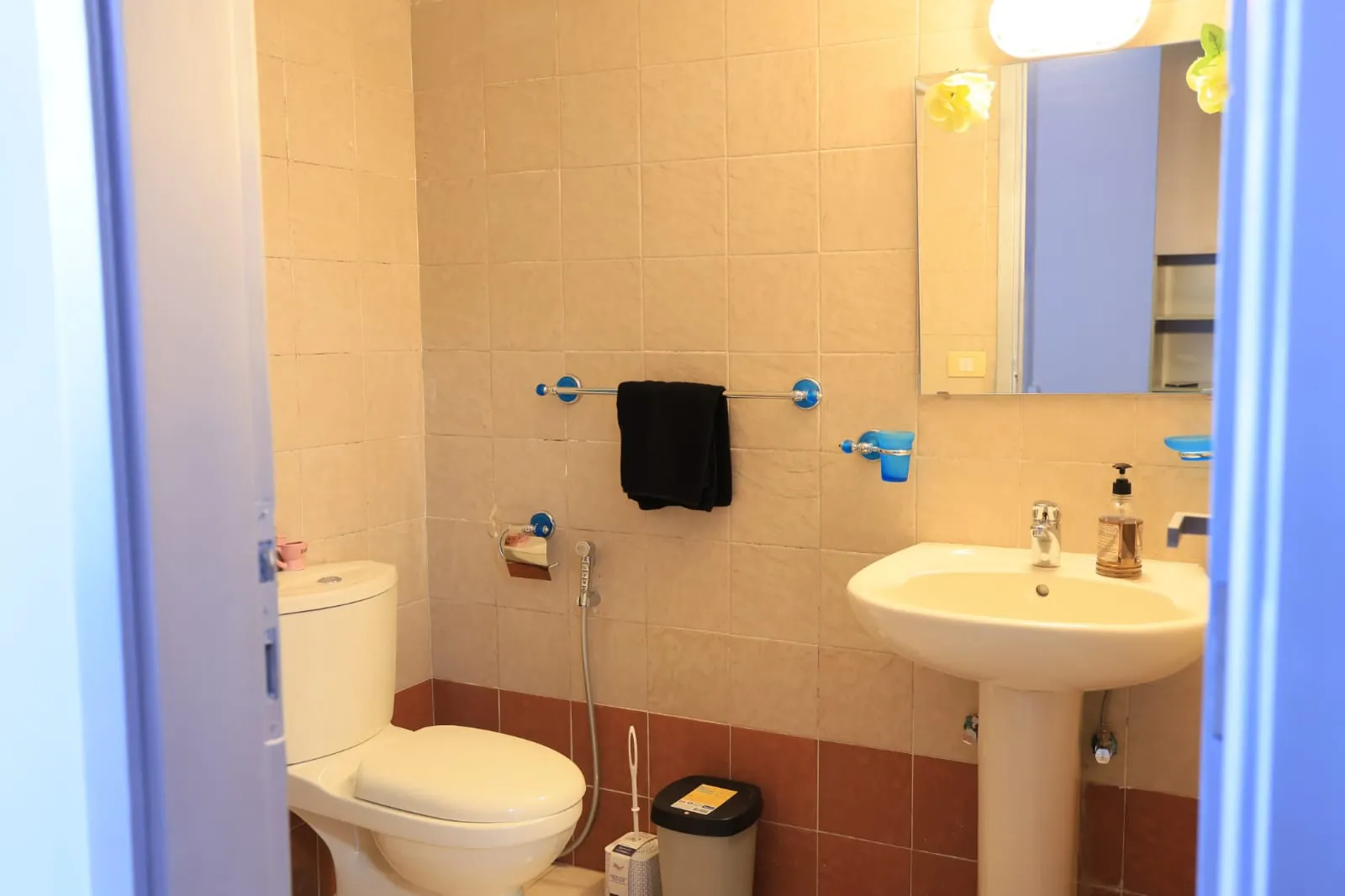 Studio for Rent In Blat Jbeil — الصورة 4