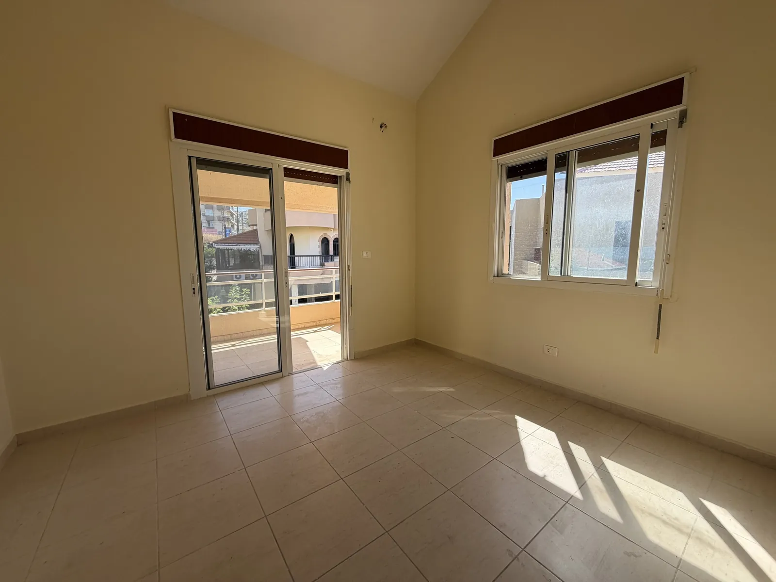 Apartment for Sale In Eddeh — photo 2