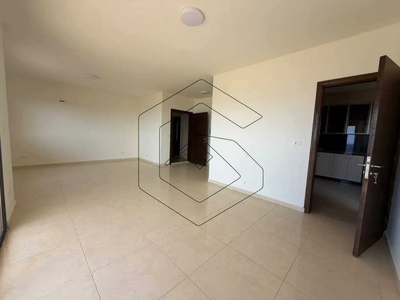 Apartment for Rent In Bouar — الصورة 3