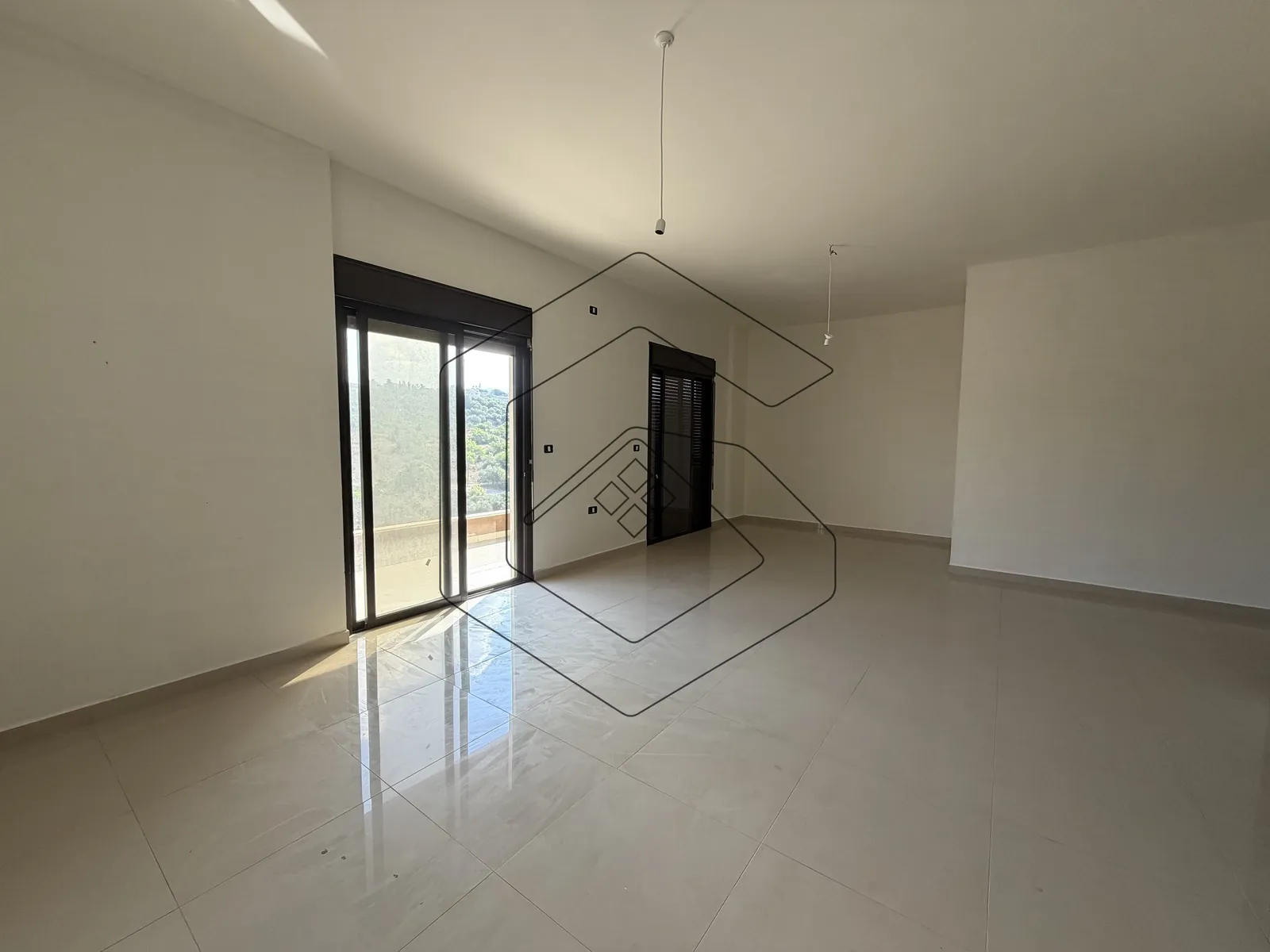 Duplex for Sale in Jeddayel — الصورة 2