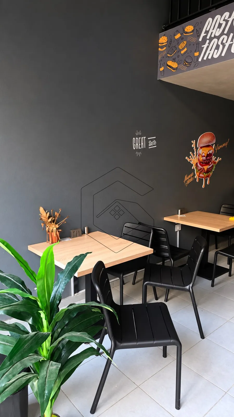 Restaurant business for Rent in Baouchrieh