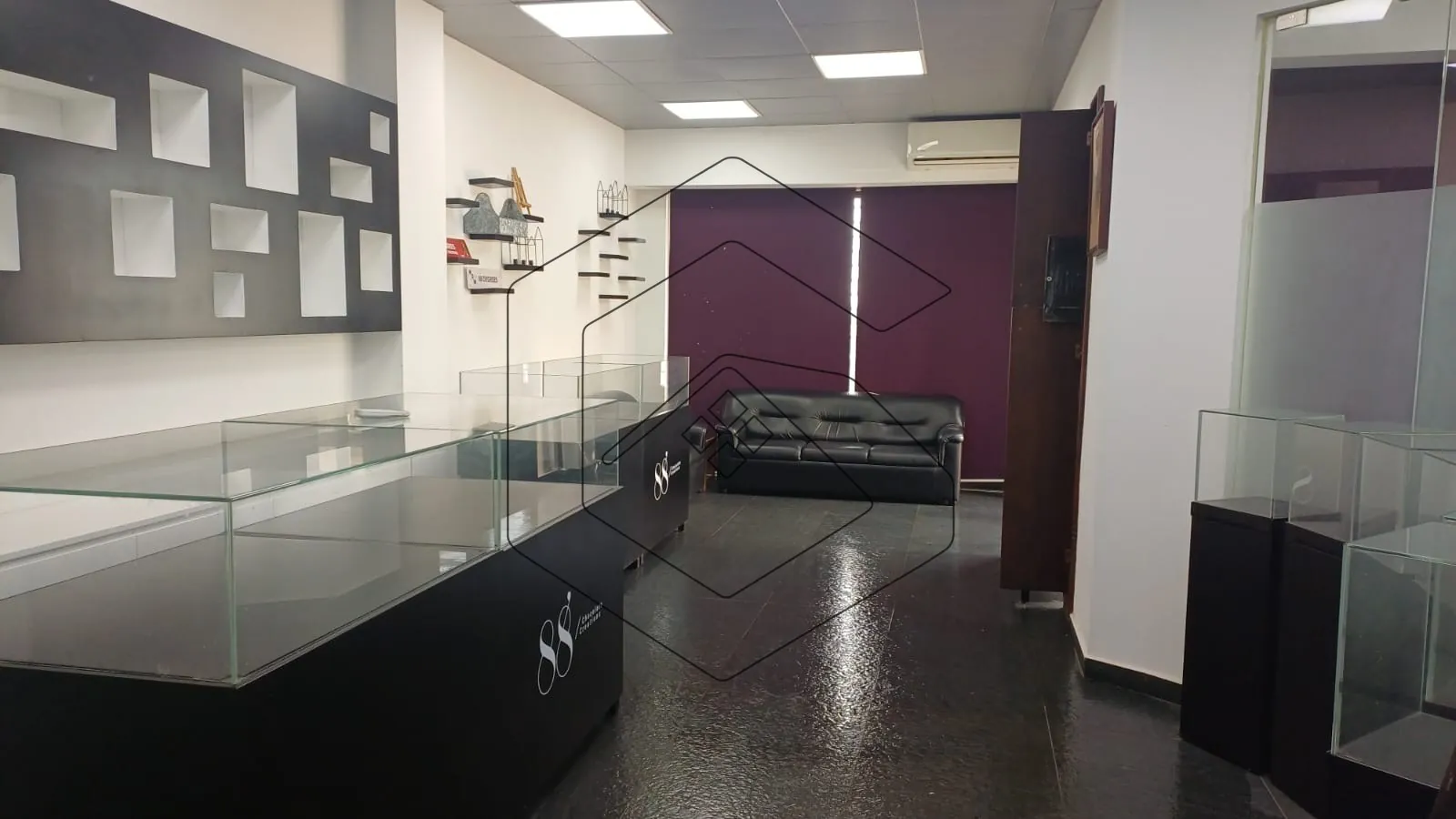 Shop for Rent in Fanar
