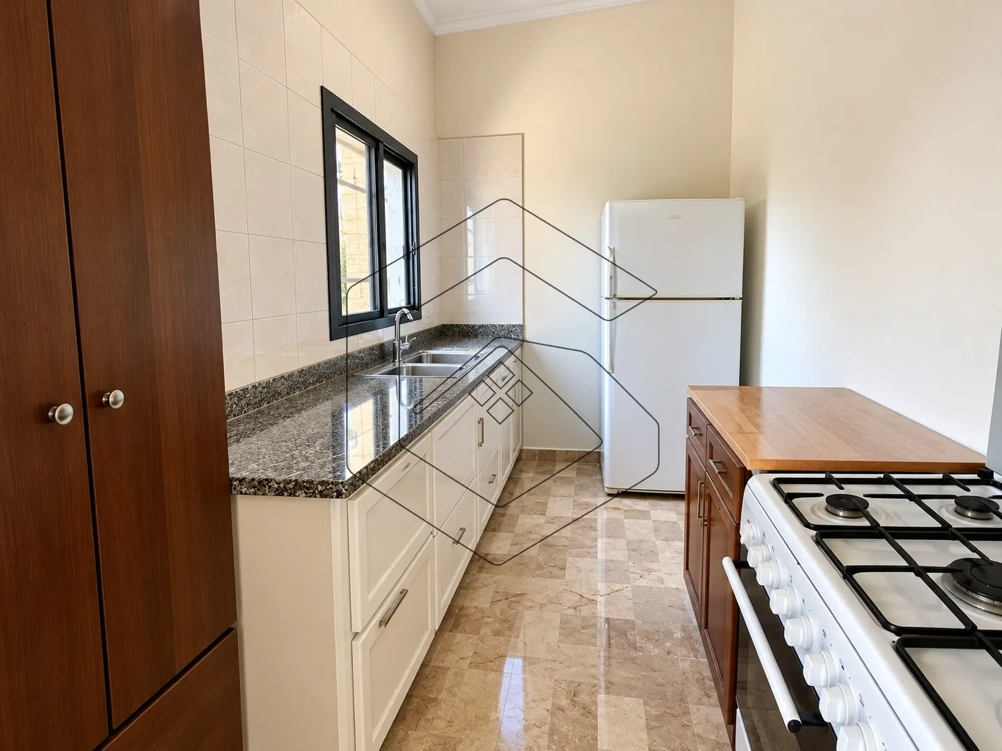 Apartment for Sale In Hboub