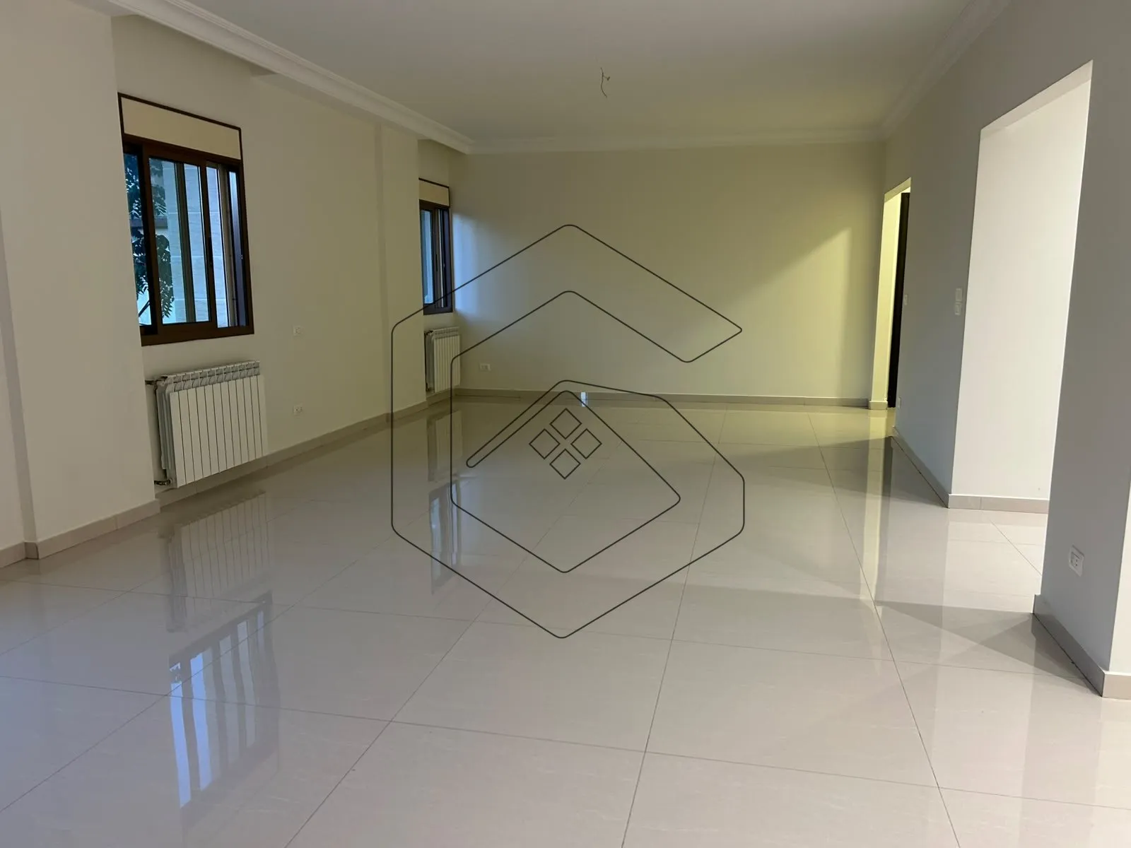 Apartment for Rent in Mazraat Yachouh — الصورة 3