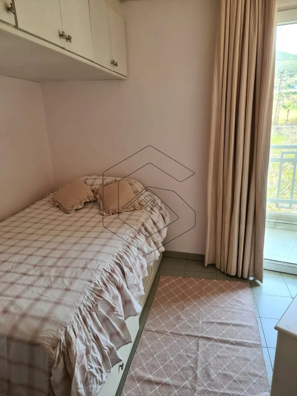 Chalet for Rent in Monsef Jbeil — الصورة 4