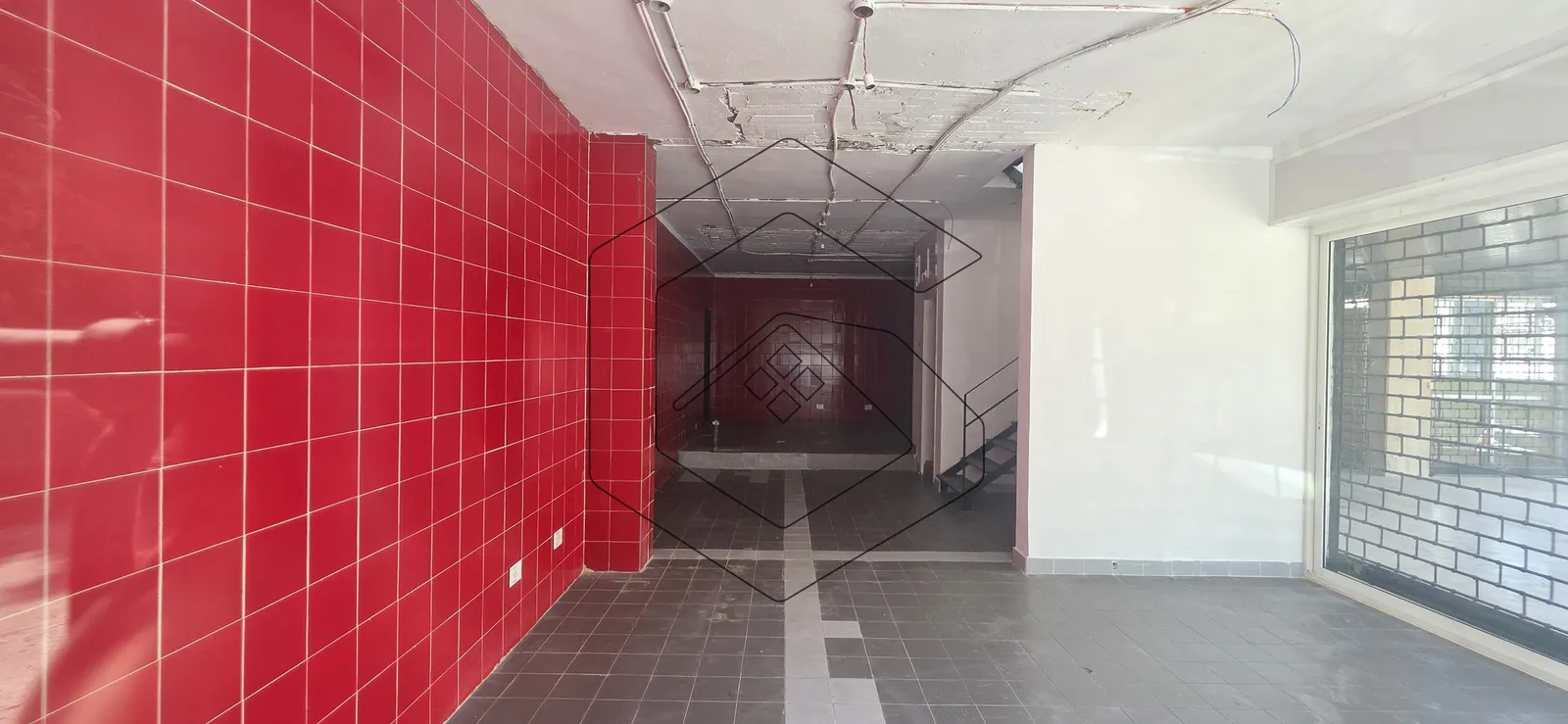 Shop for Rent in Mazraat Yachouh