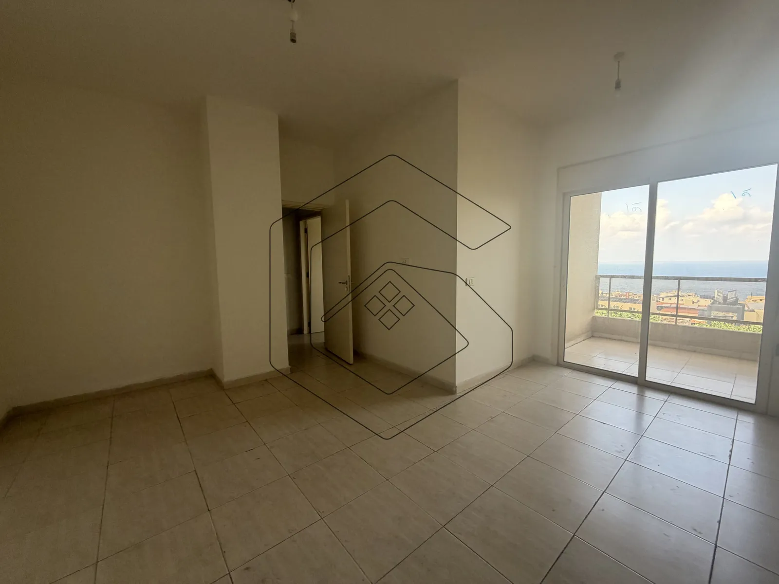 Apartment for Sale In Bouar — photo 2