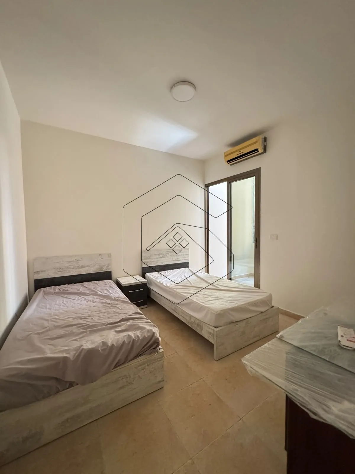Apartment for Sale in Jdeideh — الصورة 4