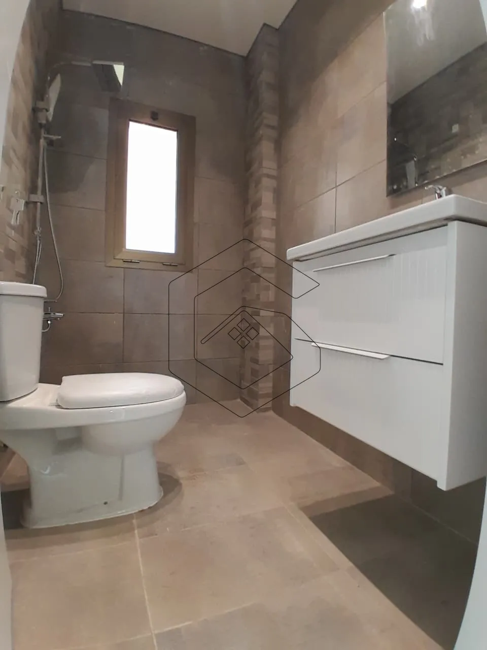 Apartment for Sale in Jbeil — الصورة 3