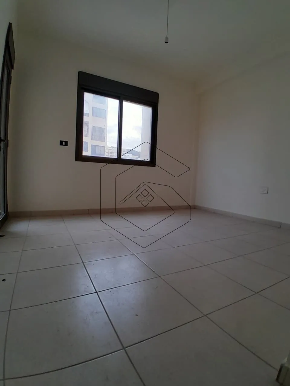 Apartment for Sale in Jbeil — الصورة 4