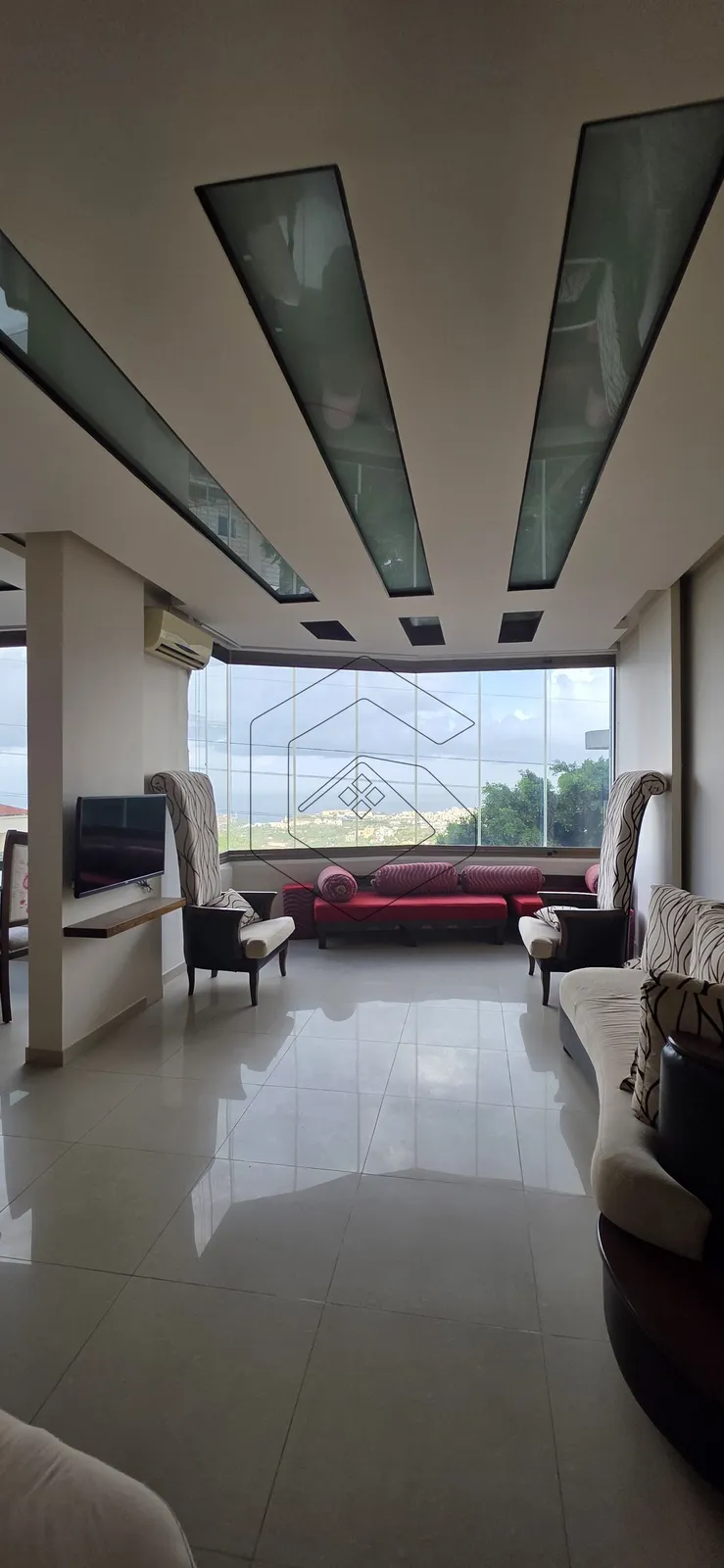 Apartment for Rent in Mazraat Yachouh — الصورة 4