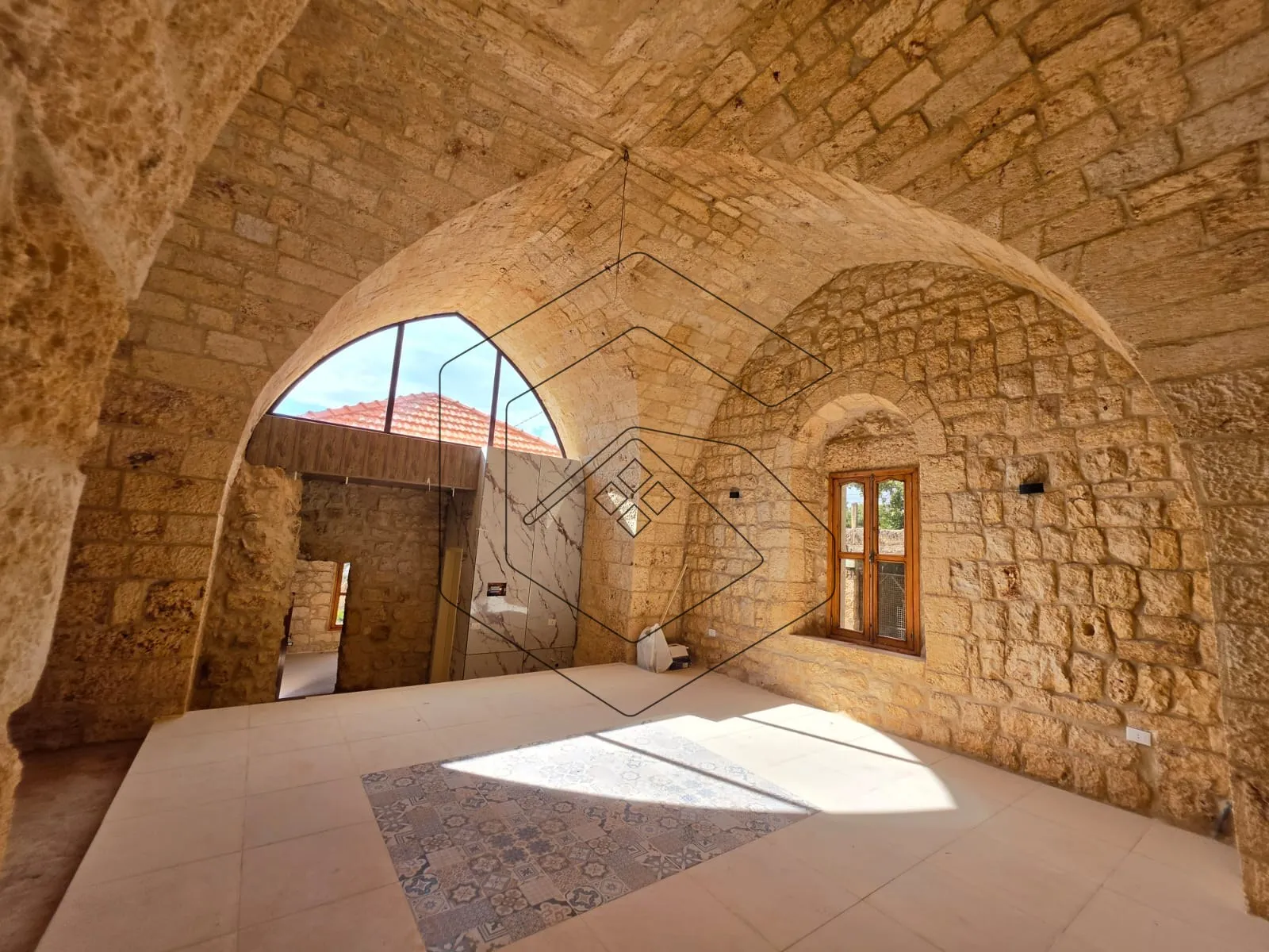 Stone house for Sale in BTERRAM Koura