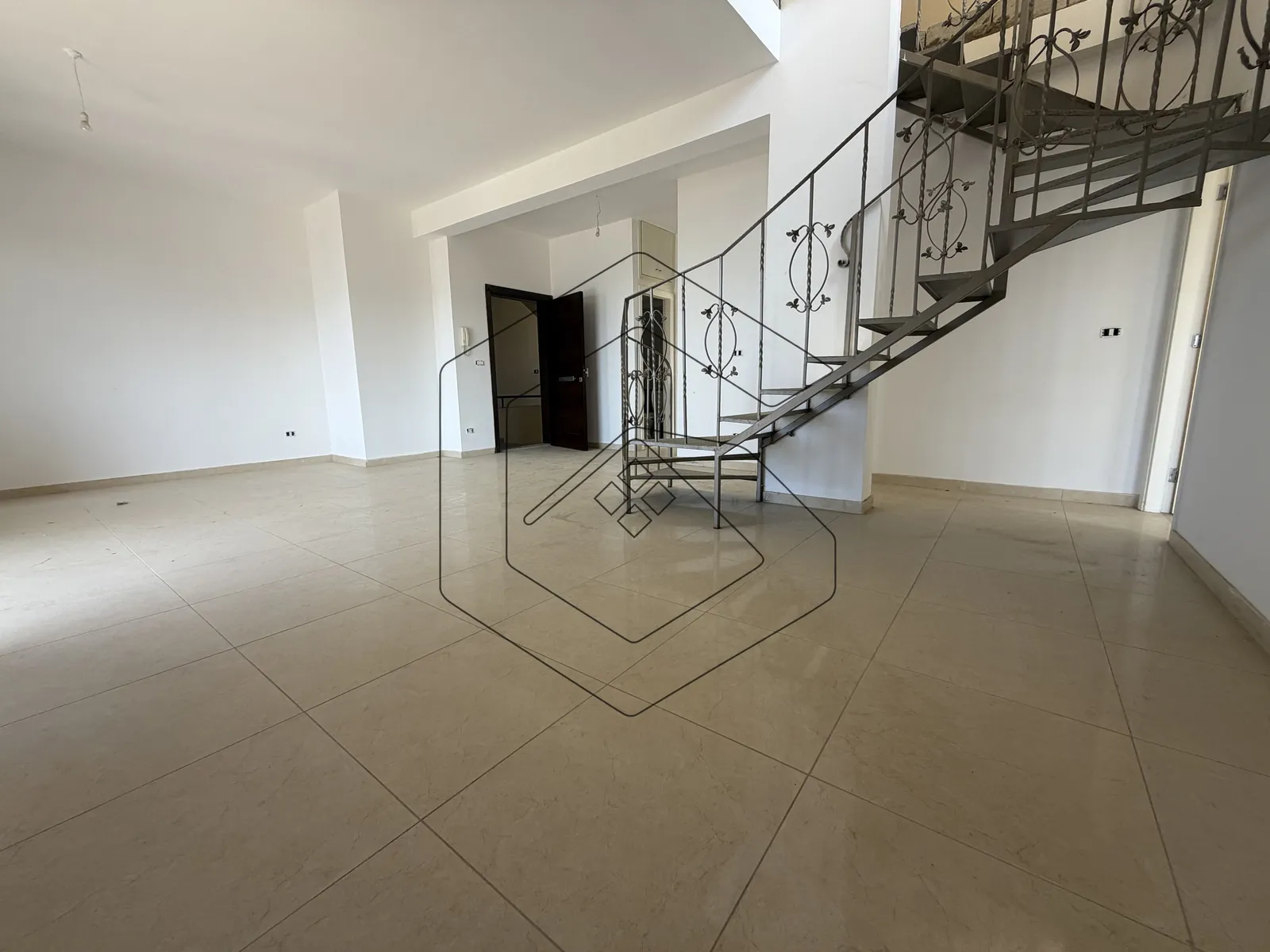 Duplex for Sale in Blat Jbeil — الصورة 4