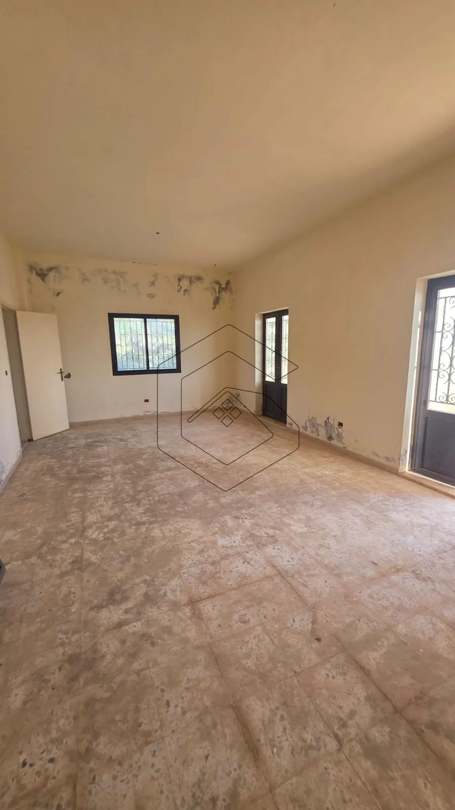 Old House for Sale in Chammis - Chouf — photo 4