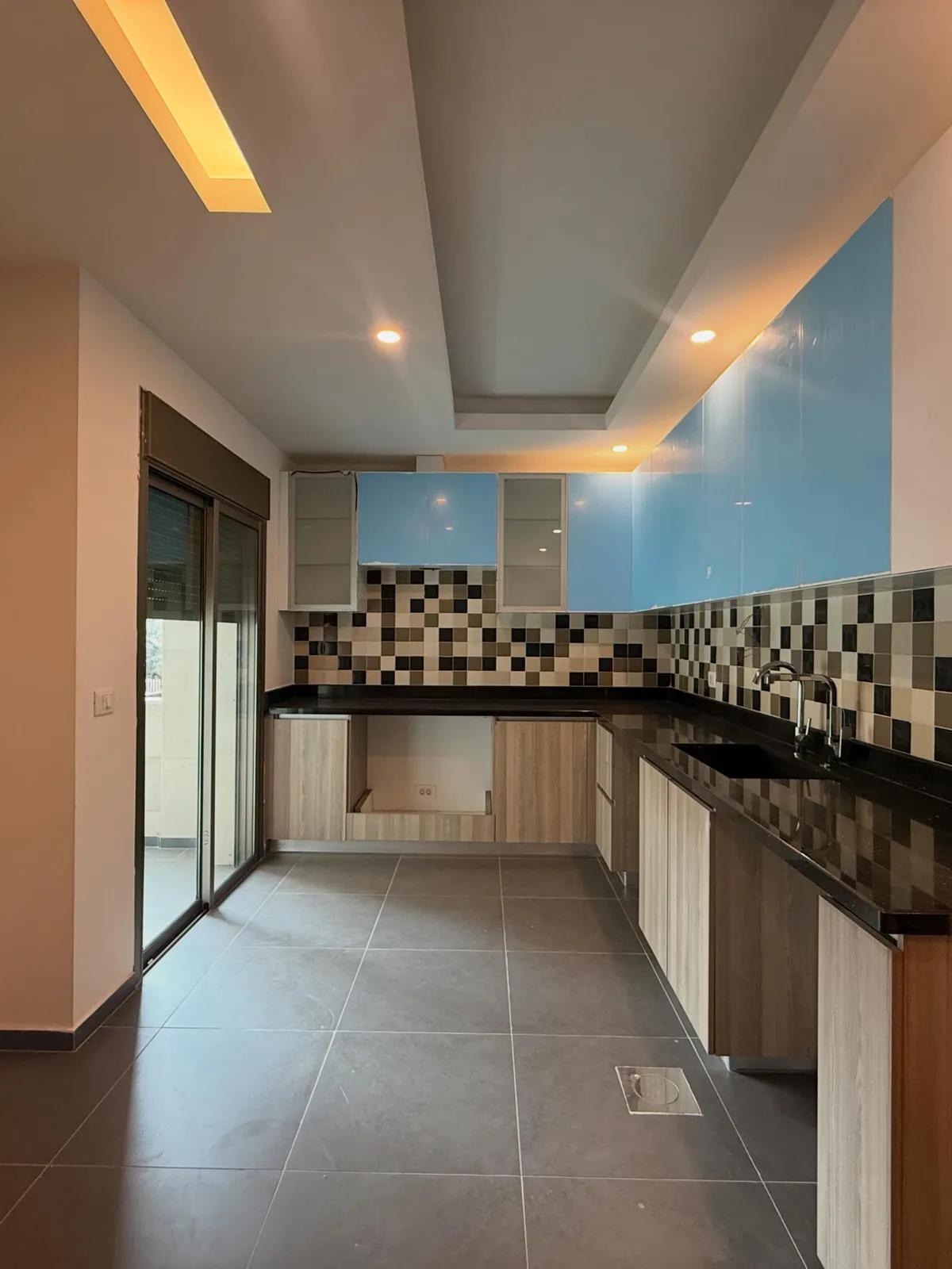 Apartment for Sale in Sahel Aalma — الصورة 5
