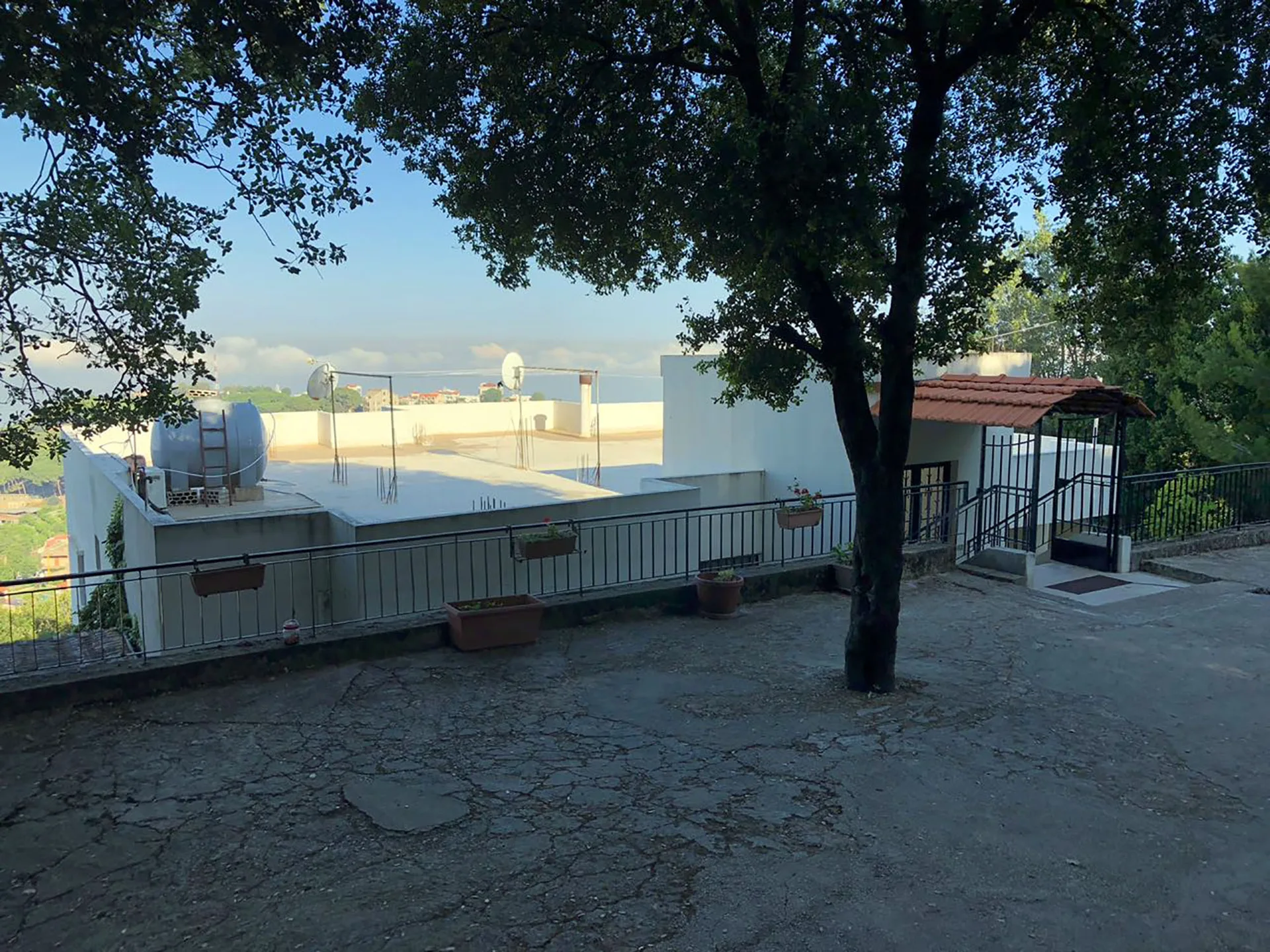 Villa for Sale in Ghosta, Lebanon — الصورة 8