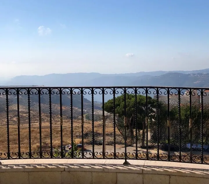 Villa for Sale in Bhamdoun — الصورة 2